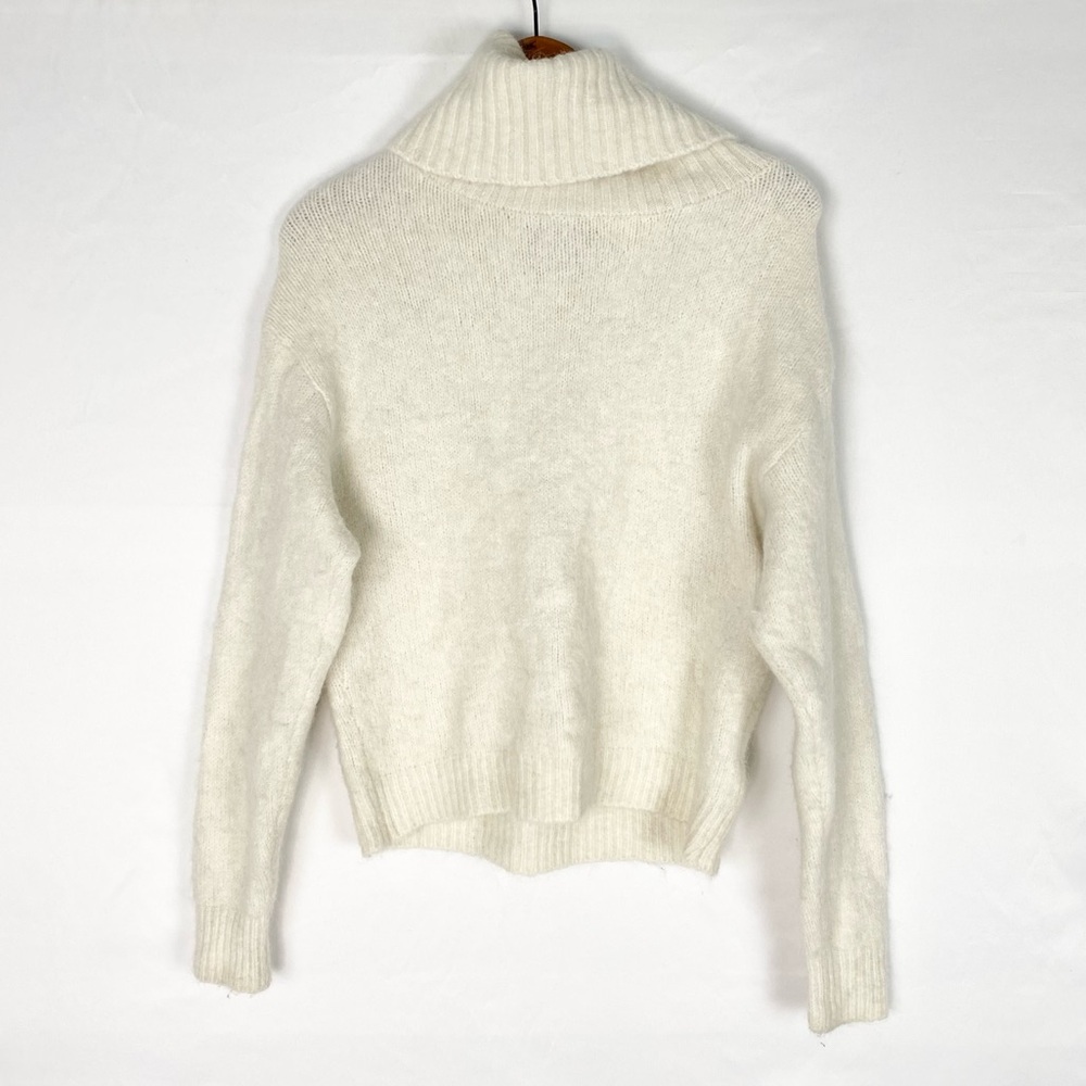 UGG Lylah Roll Neck Sweater Alpaca Wool Blend White Size XS Long Sleeve Knit